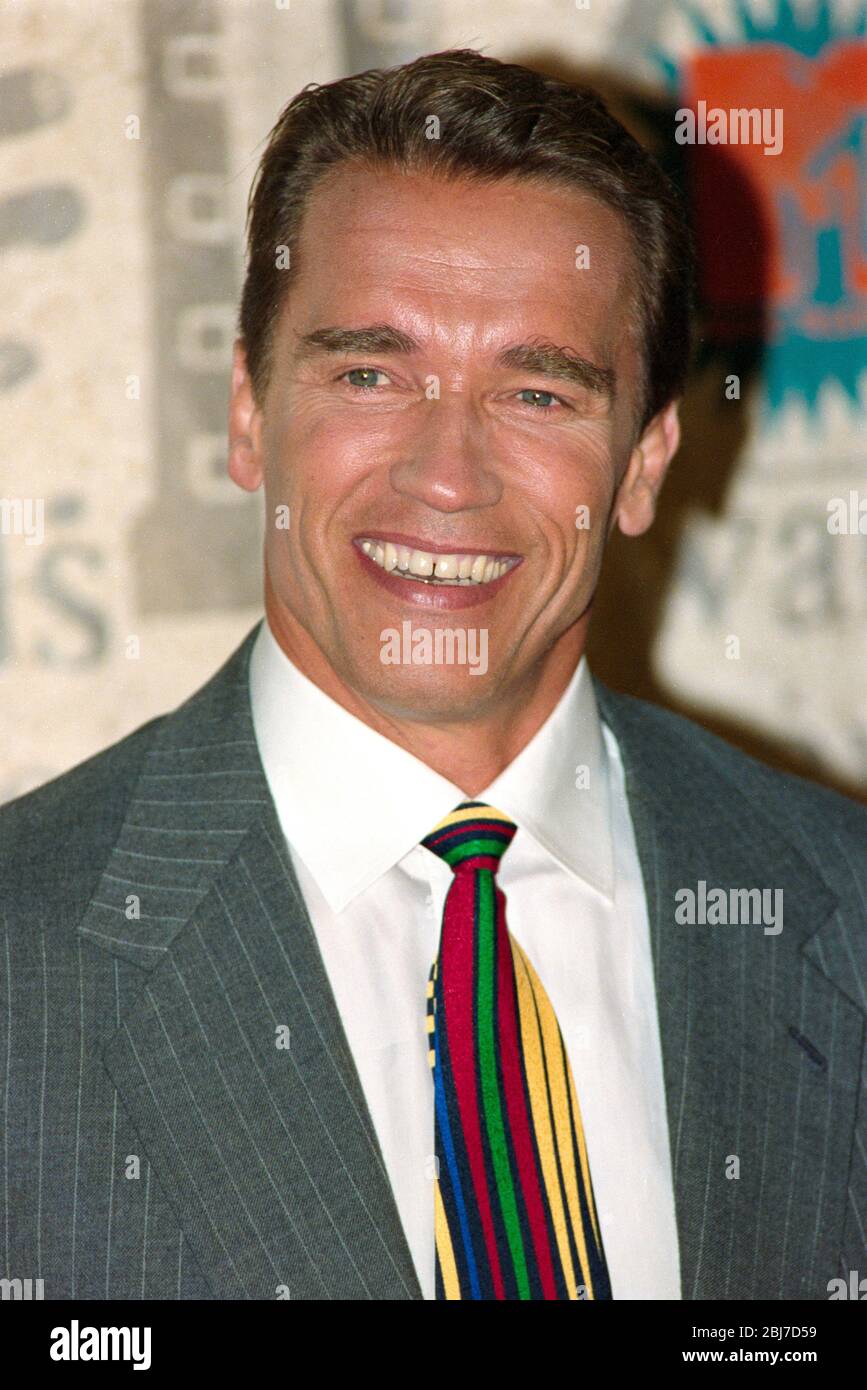 Arnold Schwarzenegger: Życie i osiągnięcia ikony