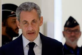 Były prezydent Francji Sarkozy w centrum kontrowersji