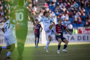 Cagliari vs Frosinone: Kluczowe Starcie w Serie A