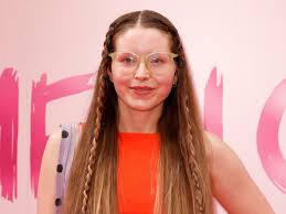 Jessie Cave: Kariera i projekty artystyczne