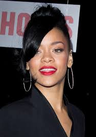 Rihanna: Od Muzyki do Imperium Biznesowego