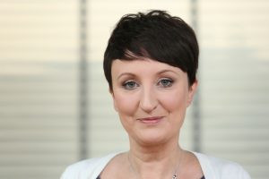Agnieszka Burzyńska: Szybko rosnąca gwiazda mediów