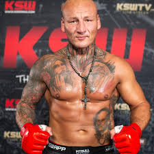 Artur Szpilka: Powrót do Boksu po Trudnych Czasach