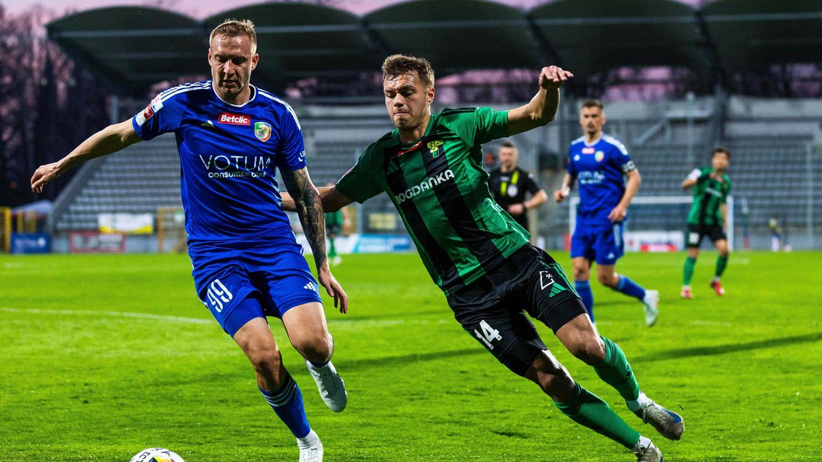 Górnik Łęczna i Miedź: Emocjonujący Mecz Ligowy