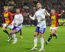 Emocjonujący mecz Go Ahead Eagles z Aston Villą
