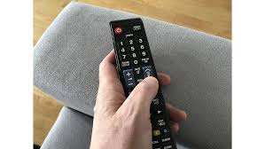 Żyj na antenie: Wszystko o transmisjach na żywo w telewizji