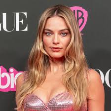 Margot Robbie: Wzloty i sukcesy popularnej aktorki