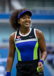 Naomi Osaka: powrót na czołową pozycję w tenisie