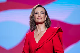 Paulina Chylewska: Gwiazda Polskiego Dziennikarstwa