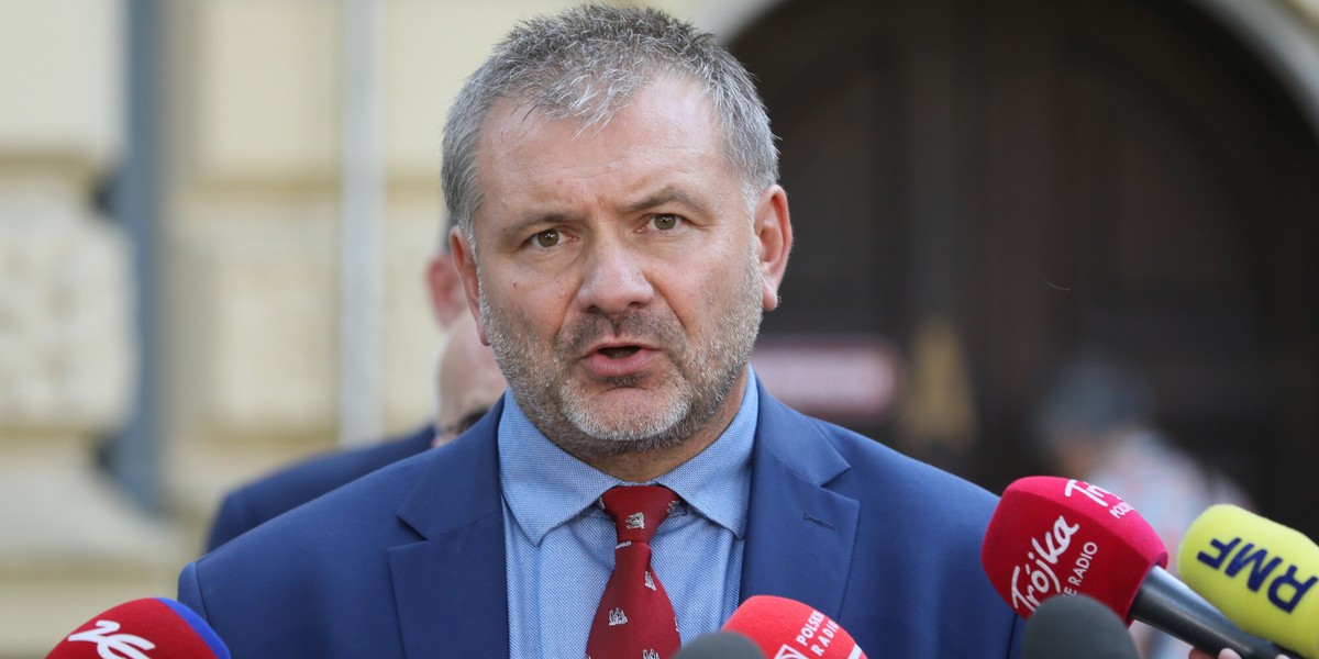 Waldemar Żurek: Wpływowy Prawnik i Jego Osiągnięcia