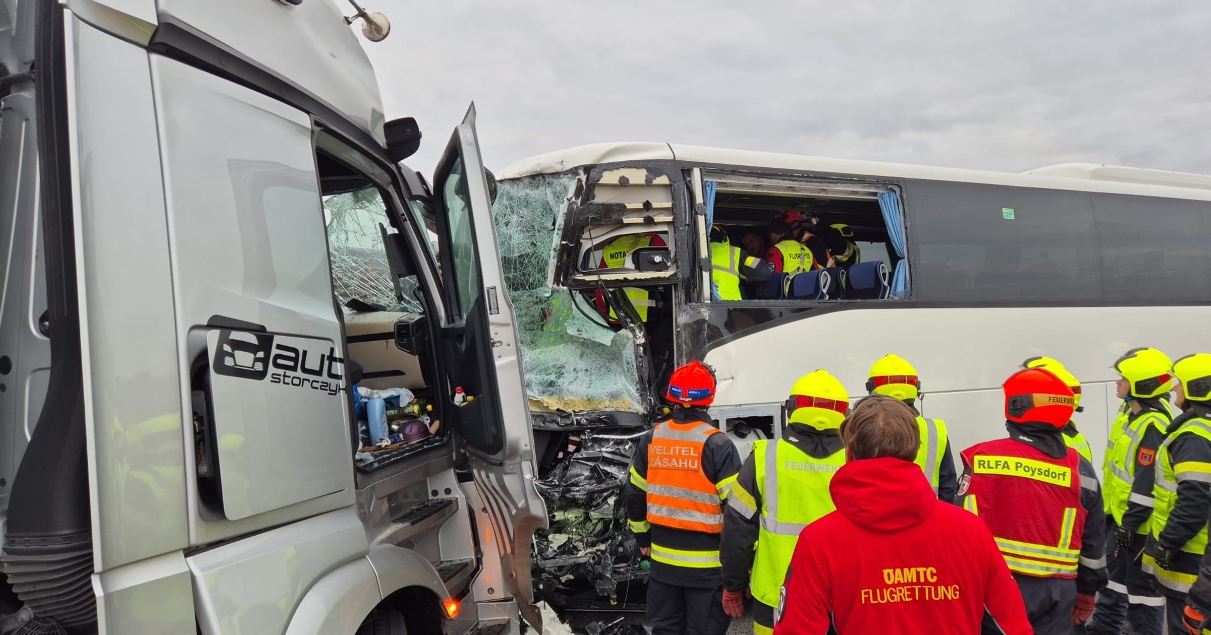 Wypadek polskiego autokaru w Austrii: Co się wydarzyło?
