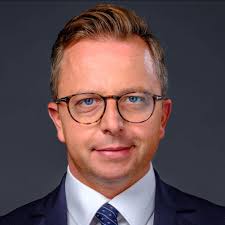 Dariusz Joński - Wpływowy Polityk i Działacz Społeczny