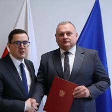 Marian Zmarzły - Wyjątkowa postać w polskiej kulturze