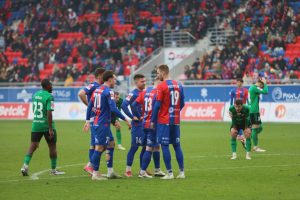 Mecz Odra Opole kontra Górnik Łęczna – Emocje na boisku