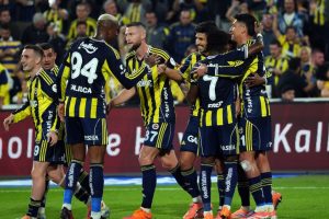 Rizespor vs Fenerbahçe: Kluczowy Mecz w Tureckiej Lidze