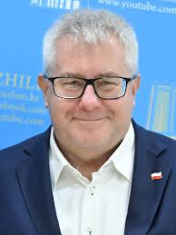 Ryszard Czarnecki: Znaczenie i Kontrowersje w Polskiej Polityce