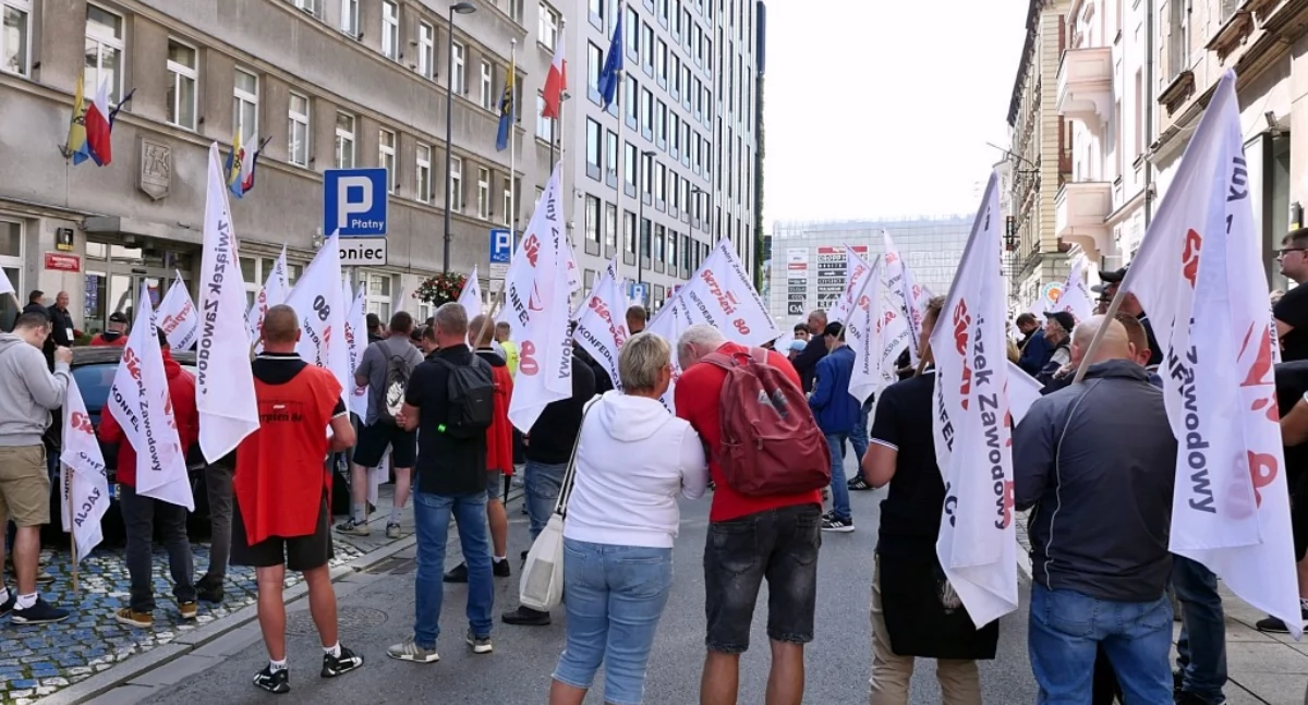 Strajk w Katowicach: przyczyny, skutki i przyszłość
