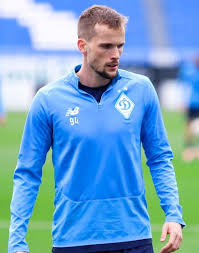 Tomasz Kędziora: Nowe Osiągnięcia na Arenie Sportowej
