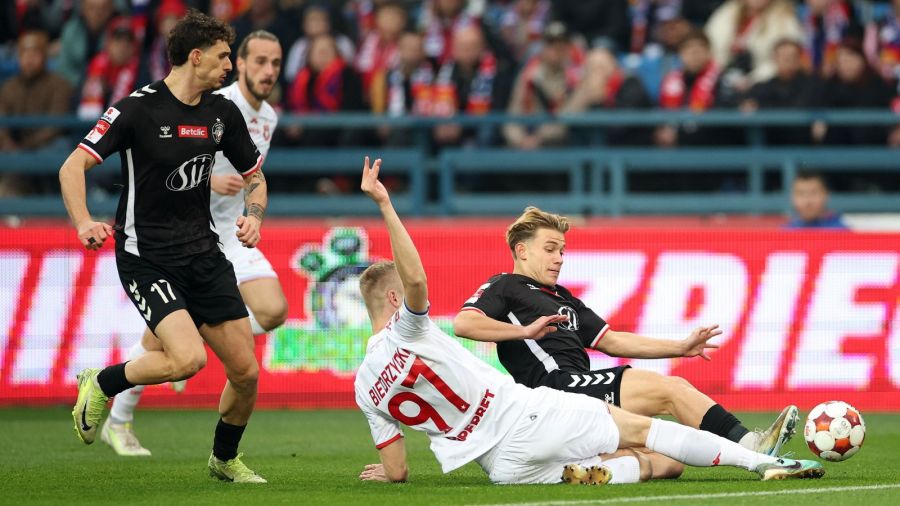Wisła Kraków – Polonia: Kluczowy Mecz w Ekstraklasie