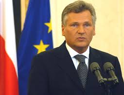 Aleksander Kwaśniewski: Kariery i Wpływ na Polskę