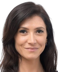ewa zajączkowska: polityczka, historyczka i posłanka do Parlamentu Europejskiego