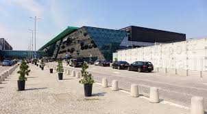 Kraków Airport: Nowa era w obsłudze pasażerów i rekordowy rozwój infrastruktury