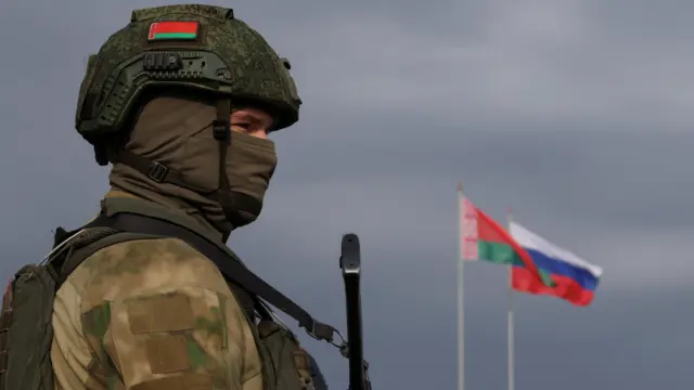 Wojska rosyjskie na Białorusi: liczba, ćwiczenia i powroty