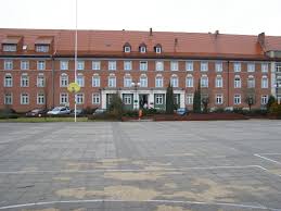 Konsystorz: definicja, rola i znaczenie