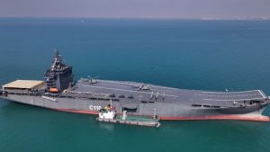 Lotniskowiec Iran: co to oznacza dla regionu