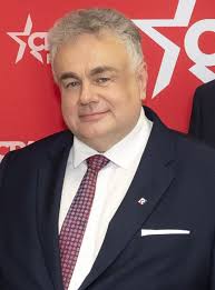 tomasz sakiewicz: dziennikarz, działacz i redaktor Gazety Polskiej