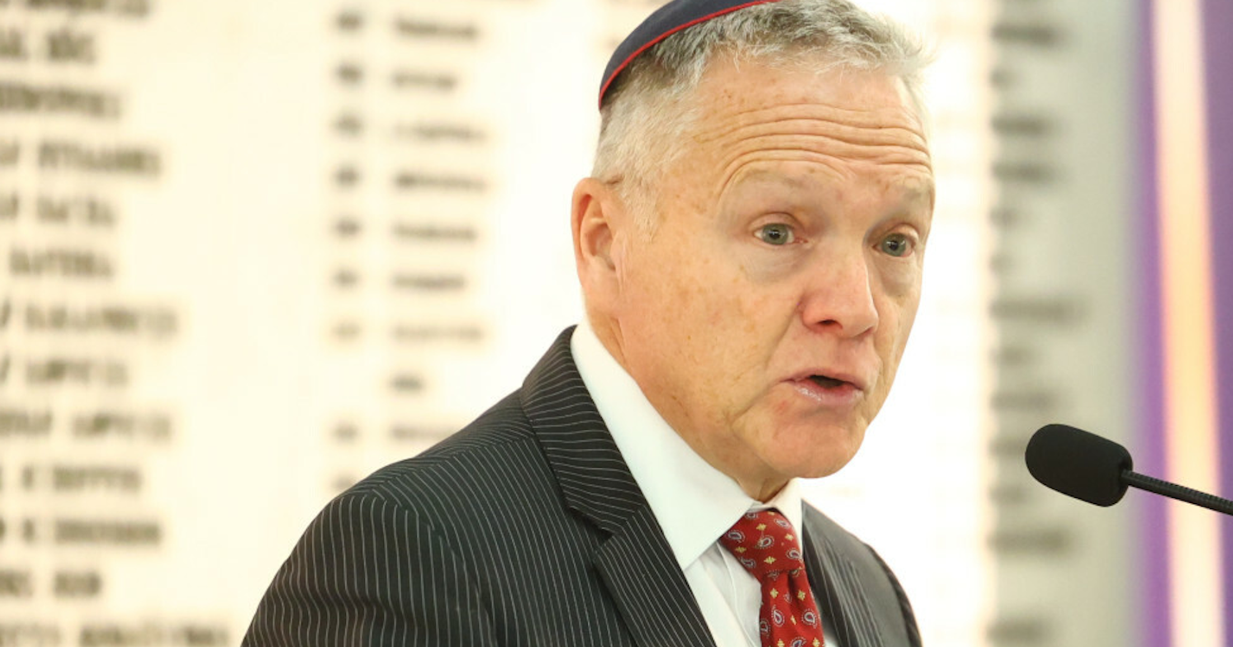 Ambasador USA w Polsce: rola i wpływ na dwustronne relacje