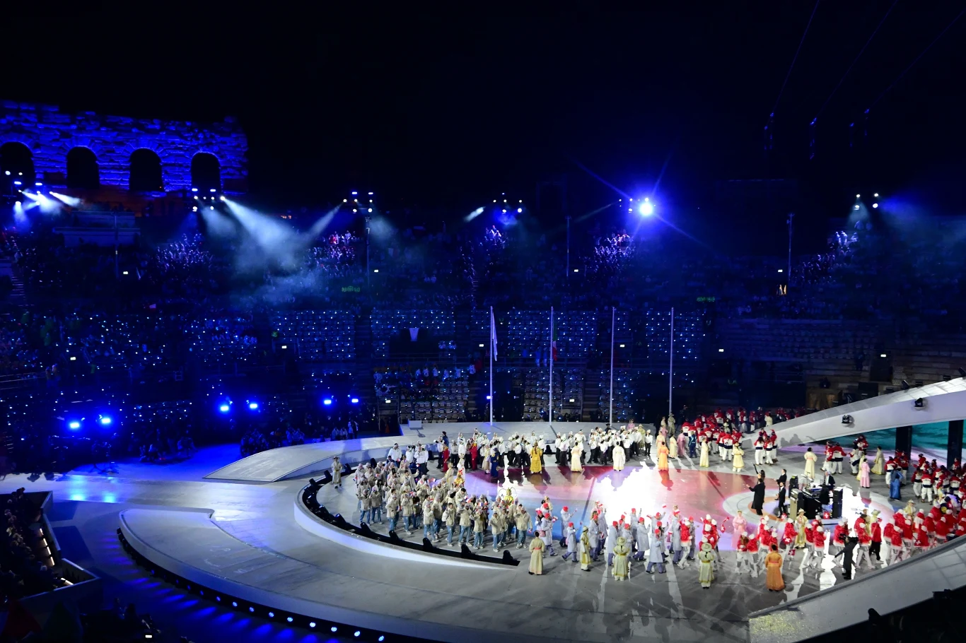Ceremonia zamkniecia igrzysk: symboliczne zakończenie olimpiady