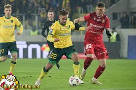GKS Katowice – Widzew Łódź: rywalizacja na boisku