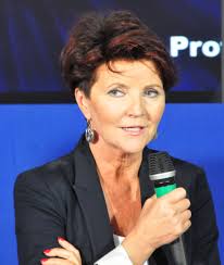 Jolanta Kwaśniewska: była pierwsza dama i zaangażowana działaczka społeczna