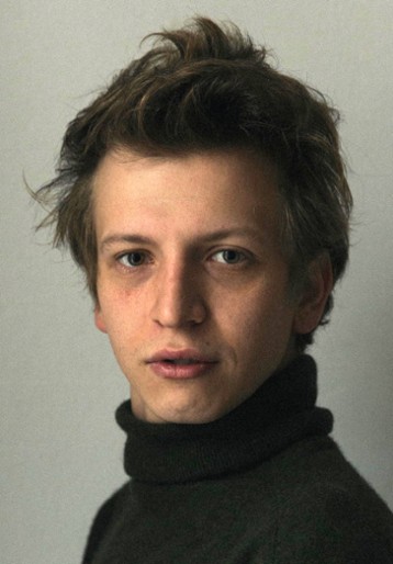 Maciej Musiałowski: aktor i wokalista w polskim kinie