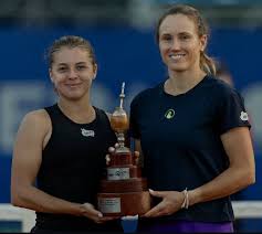 maja chwalińska: młoda polska tenisistka rośnie w rankingu WTA