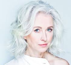 Manuela Gretkowska w centrum polskiej sceny kultury