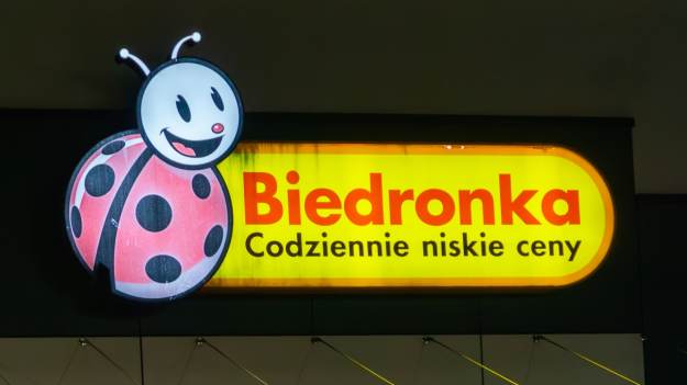 Pilny komunikat Biedronki: co warto wiedzieć