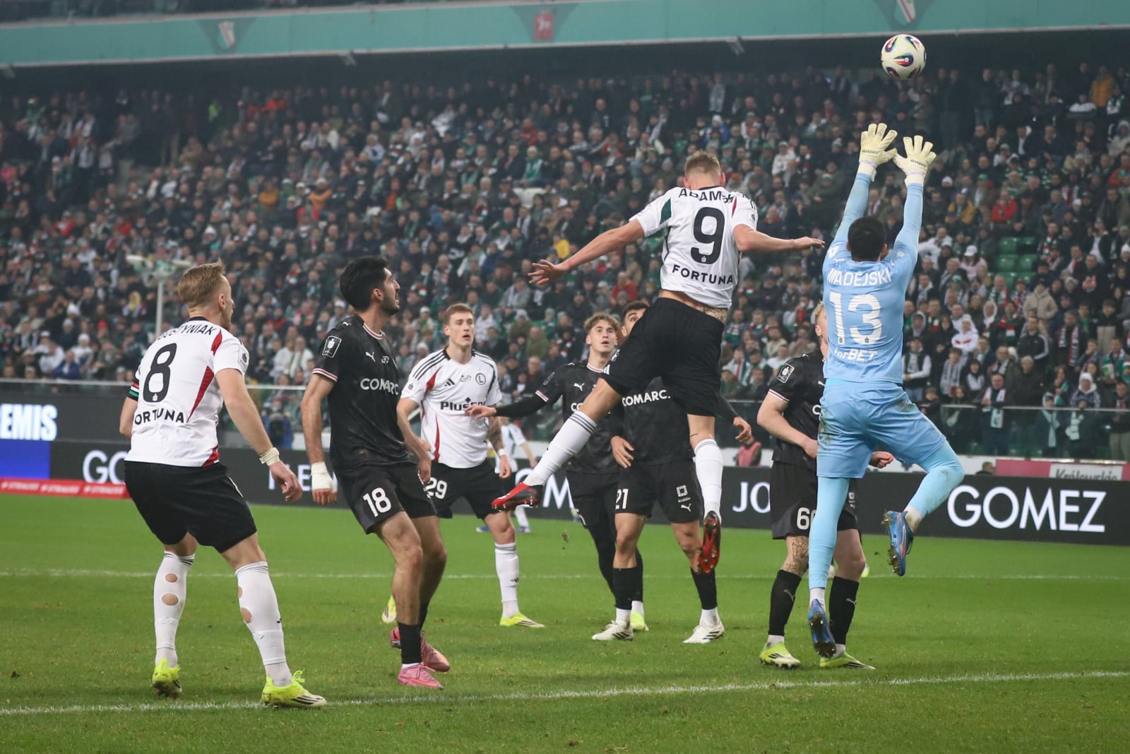 Derby Legia Warszawa – Cracovia: historia i znaczenie starcia