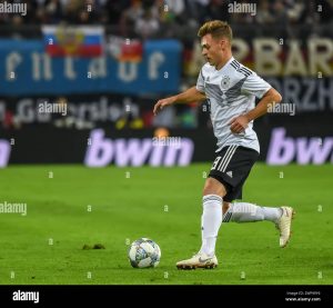 kimmich: kluczowy zawodnik Bayernu i reprezentacji Niemiec