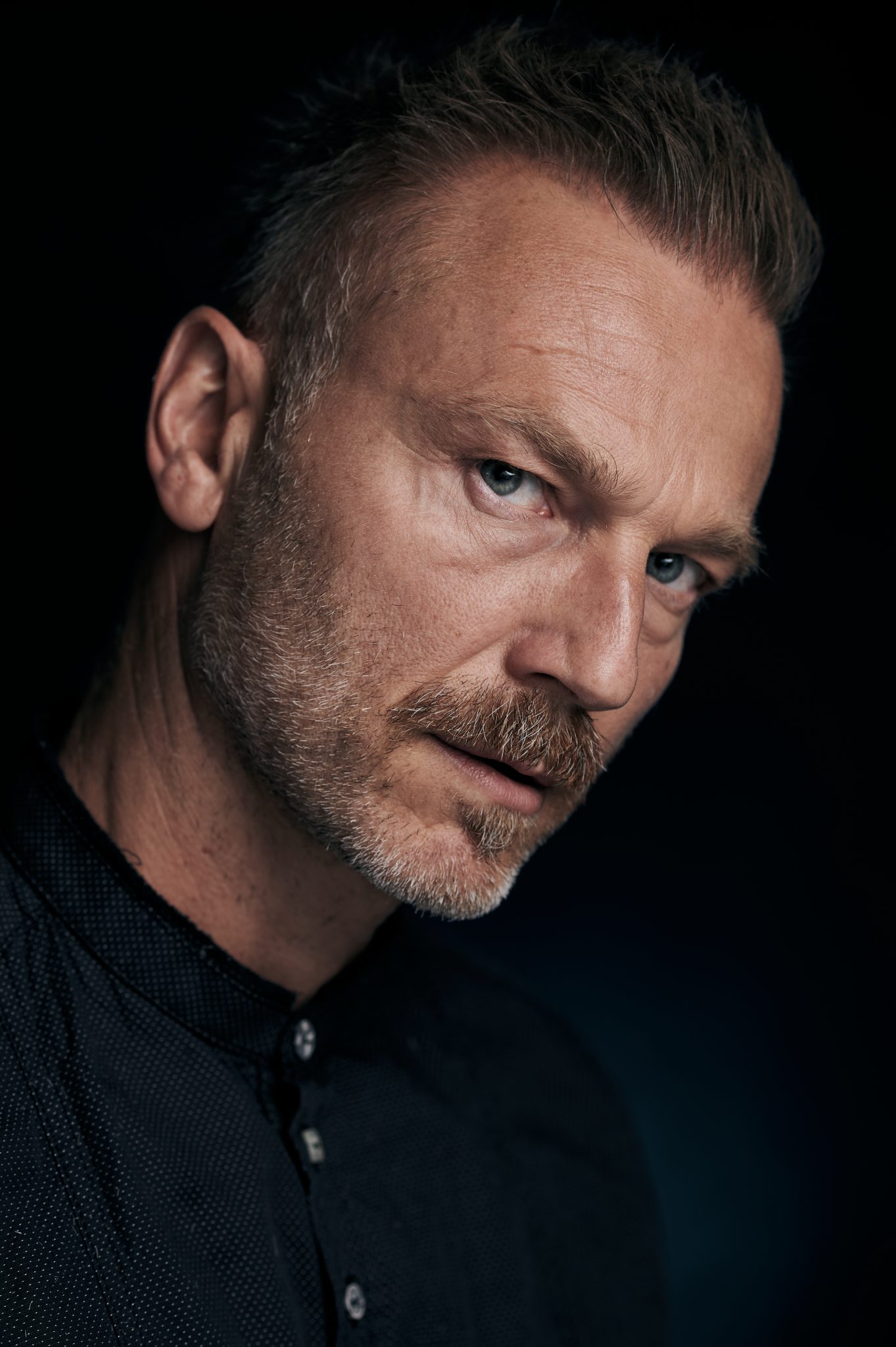Krystian Wieczorek w mediach: kontekst i weryfikacja