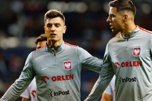 krzysztof piątek: wpływ i kariera polskiego napastnika