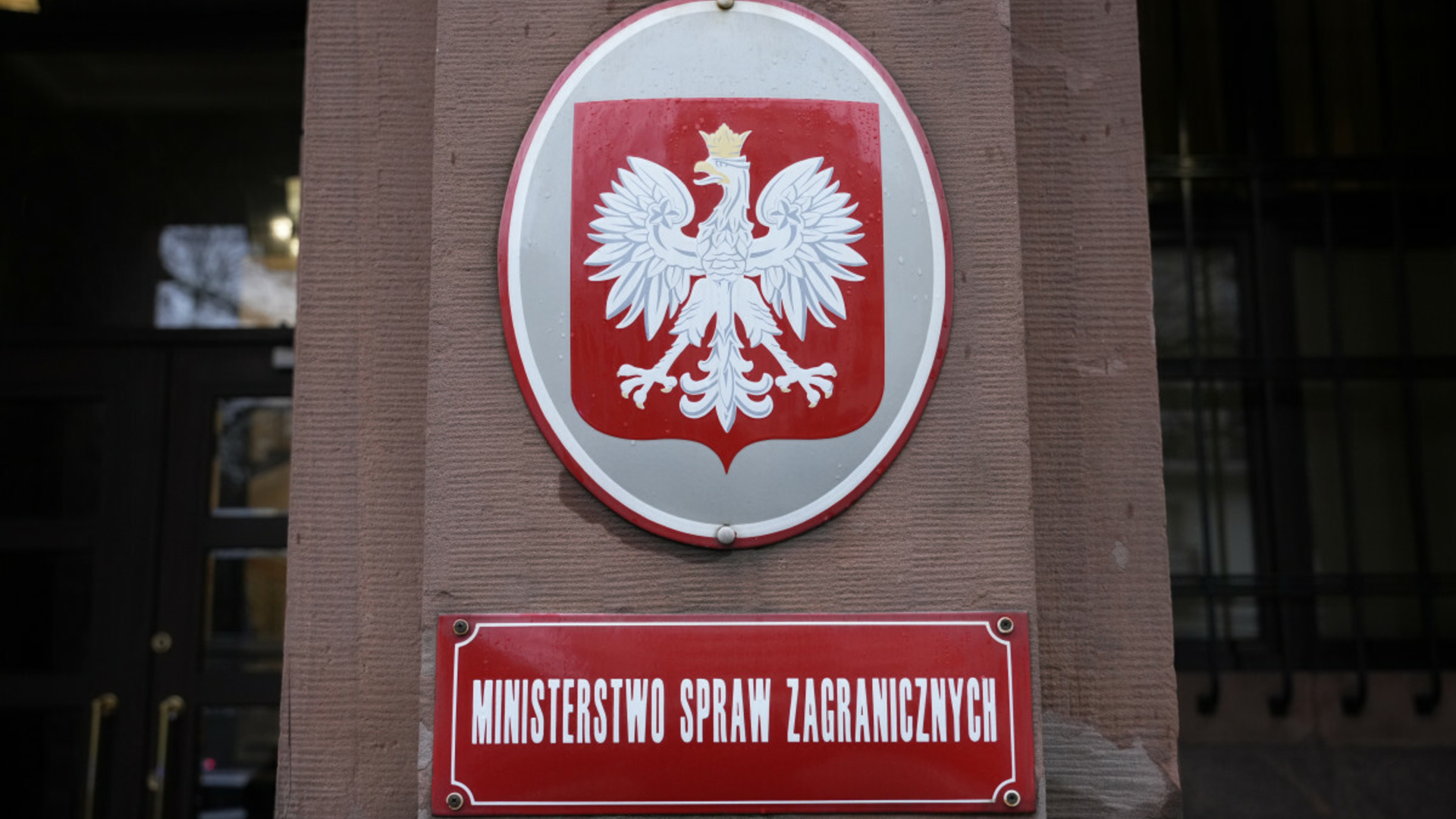 MSZ ostrzeżenia: Jak bezpiecznie podróżować