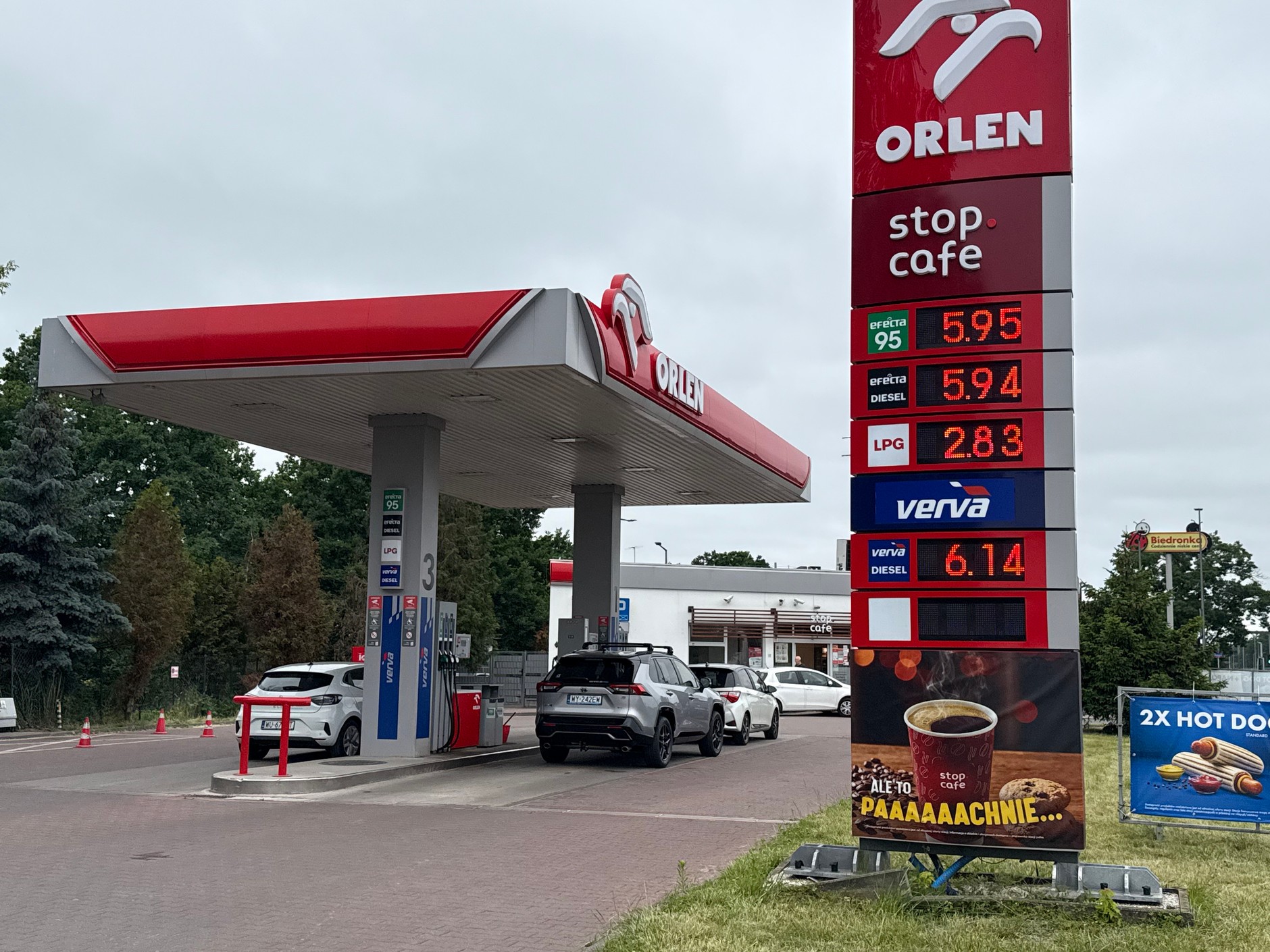 Orlen podnosi ceny paliw — tarcza rządowa i rynek stacji