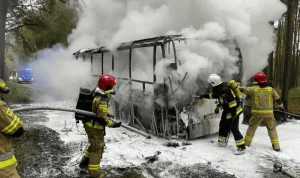 Pożar: co każdy powinien wiedzieć o bezpieczeństwie i zapobieganiu