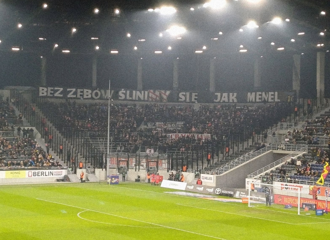 Wykop mecz: jak społeczność komentuje spotkania