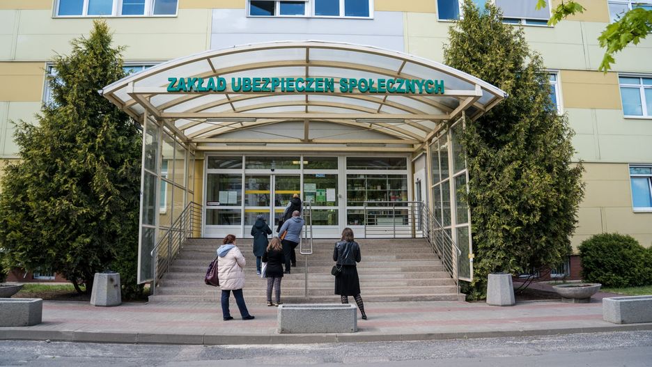 Zakład ubezpieczeń społecznych: rola, usługi i obsługa obywateli